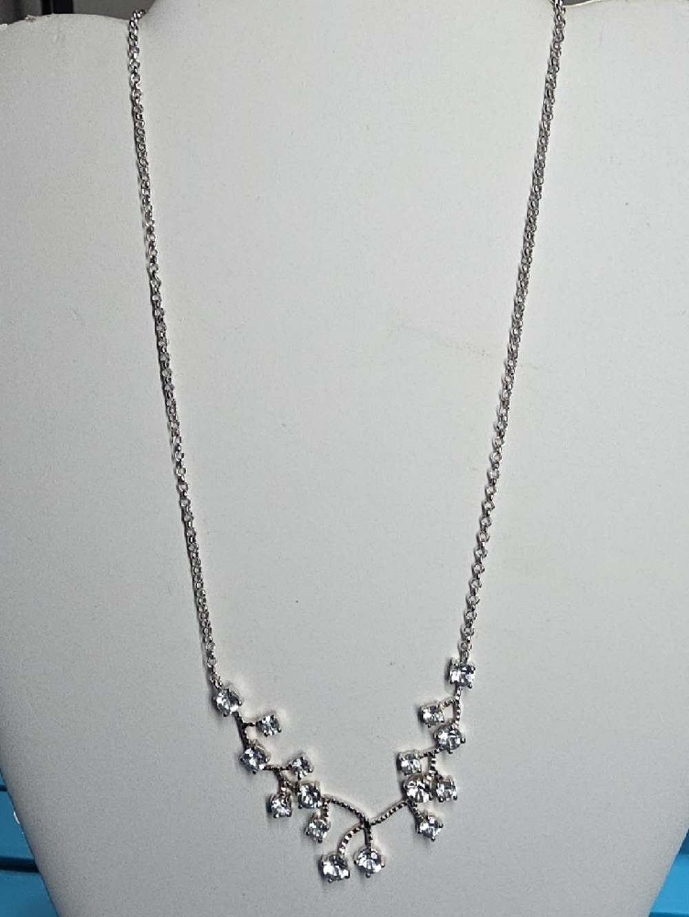 Stearling Silver 925 Light Topaz Branch Necklace - Picture 3 of 7
